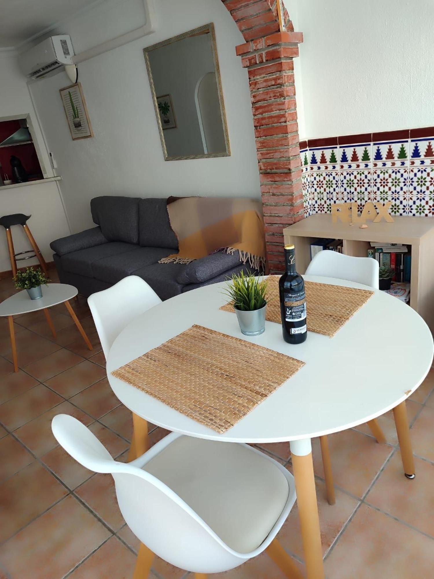 Lola'S Apart Torrox Exterior foto